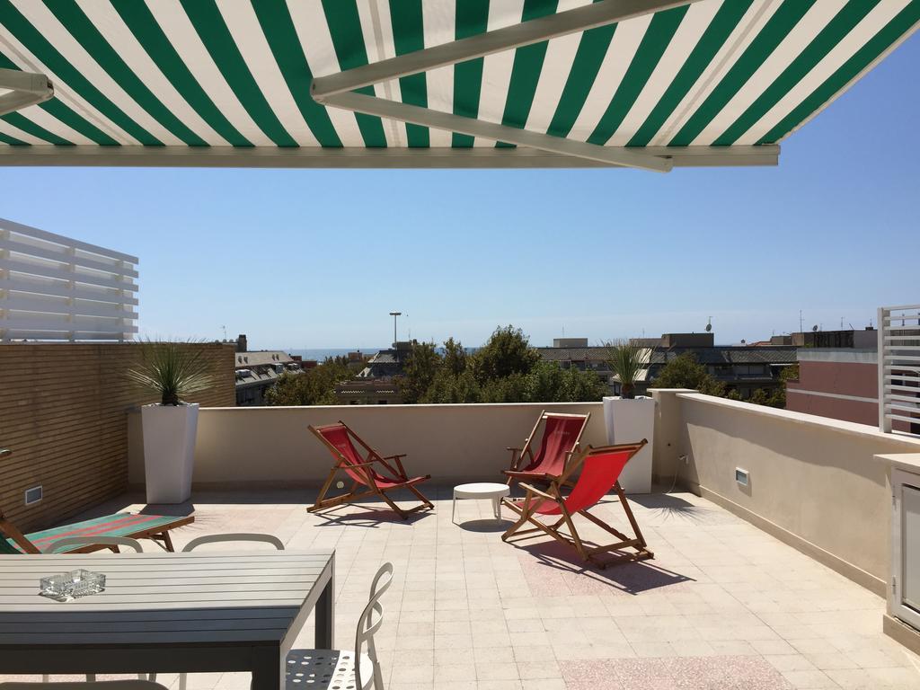 דירות לידו די אוסטיה Attico Al Mare מראה חיצוני תמונה