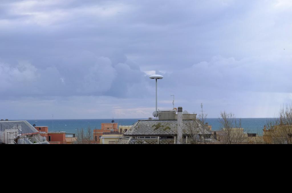 דירות לידו די אוסטיה Attico Al Mare מראה חיצוני תמונה